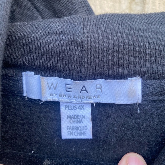 WEAR by Erin Andrews KC Kansas City Chiefs Modest Cropped Hoodie Women's 4X - Picture 7 of 9